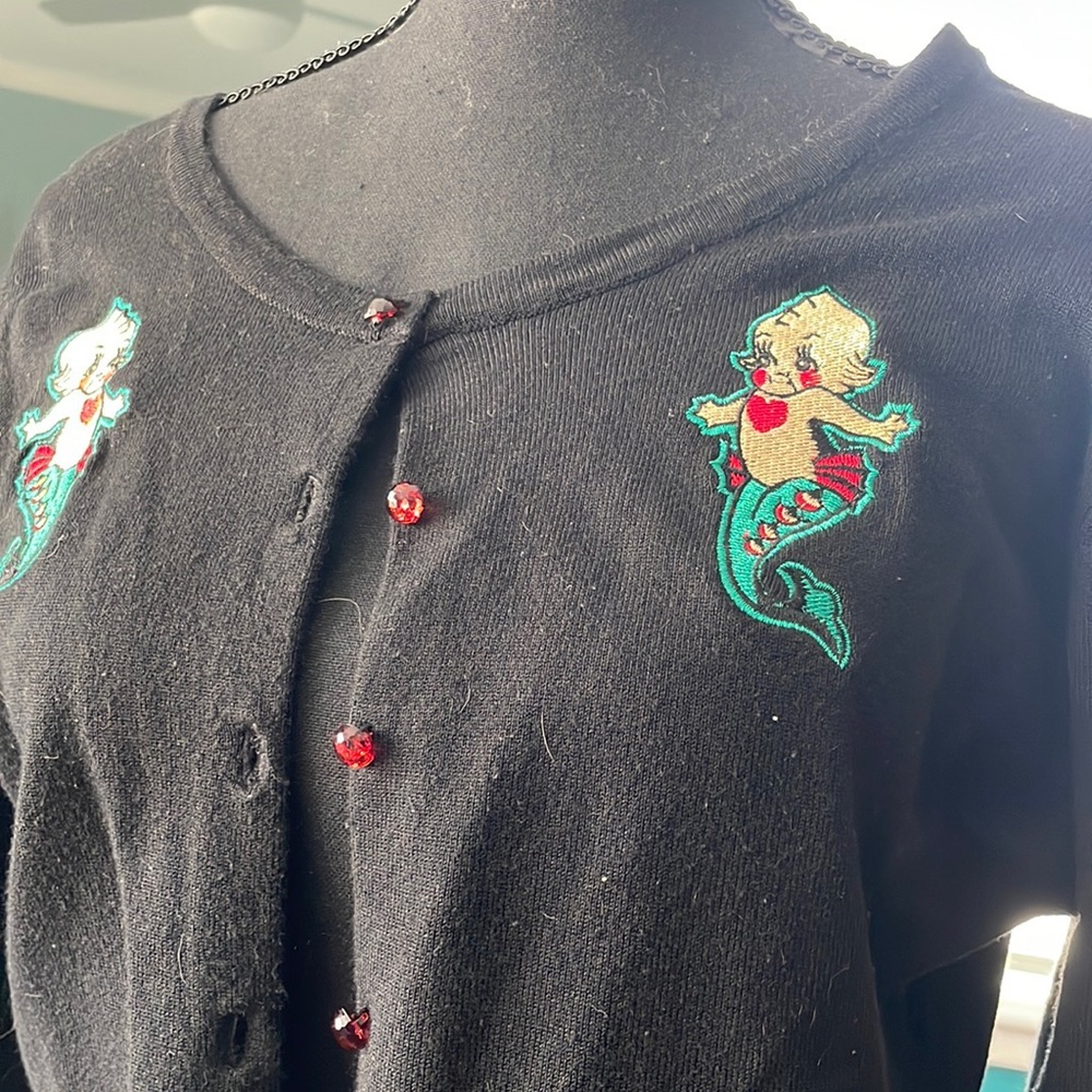 Black cardigan with merbabies